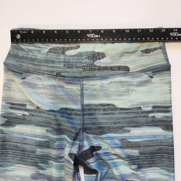 Evolution And Creation EVCR Floral Capri Legging Womens M Lilypond Yoga Athletic - Picture 6 of 7